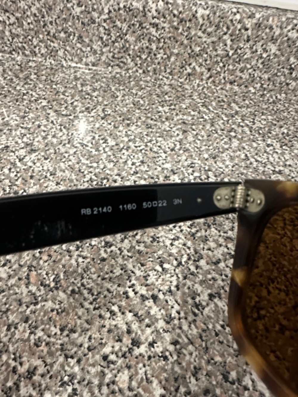 Ray-Ban Wayfayer Tortoiseshell - Picture 5 of 5